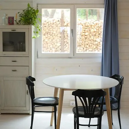 Hermoso De Madera 펜션 세비야